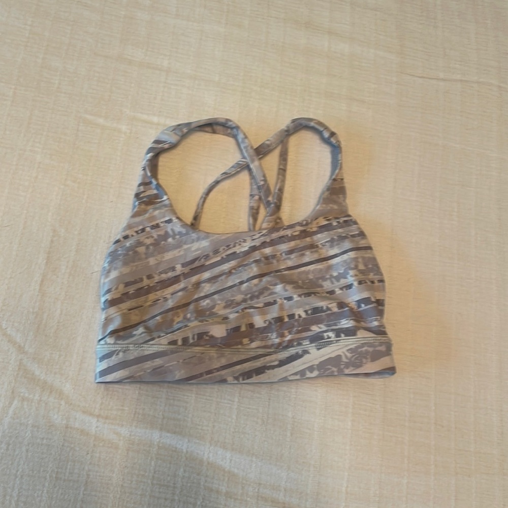 lululemon greg and white medium support bra, size 0, perfect condition